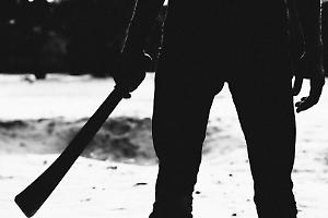 Terrore a Torino: uomo col machete semina il panico in Barriera di Milano. "Il quartiere è fuori controllo"