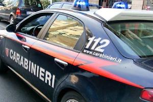 Trovato morto in una casa popolare di Ivrea con la droga accanto