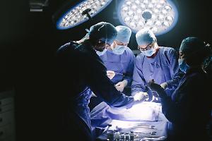 Tragedia a Torino:  travolto in monopattino, muore a 15 anni