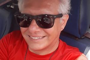 Tassista muore sotto un albero a Pino Torinese: la cintura non l'avrebbe salvato