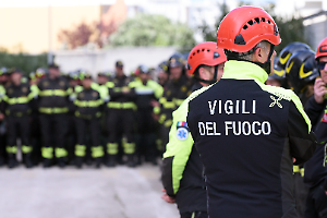 Paura a San Giusto Canavese: crolla il tetto di una casa