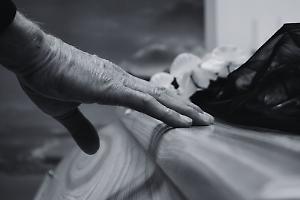 Anziana con demenza uccide la compagna di stanza sopravvissuta all’Olocausto