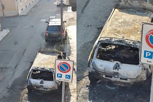 San Mauro, macchina prende fuoco nella notte. Era di proprietà di un disabile