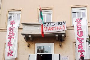 Liceo Einstein, dopo l’occupazione gli studenti ringraziano: “Grazie a chi ha avuto il coraggio di stare con noi”
