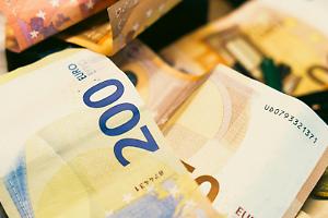 Minacce e denaro nel cestino: arrestato a Verbania un 54enne per tentata estorsione