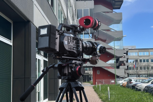 Eredità della "zia d'America", Mediaset bloccata all'ingresso: niente riprese durante il processo