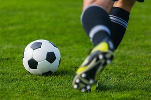 Trivero, 17enne collassa in campo: defibrillatore decisivo