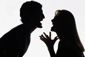 Lite per un’eredità finisce nel sangue a Pinerolo: sorella pestata, fratello arrestato per tentato omicidio