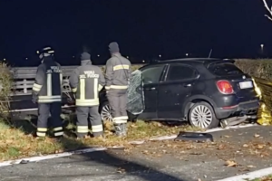 Neonata morta sulla A5 tra Settimo e Volpiano, caccia ai due conducenti fuggiti dopo l’incidente