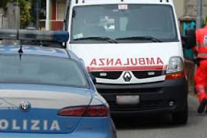 Da soccorso a incubo: aggredisce operatori dell’ambulanza che gli stavano prestando le cure