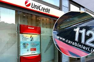 Assalto nella notte all'Unicredit: bancomat esplode in centro a Borgaro Torinese