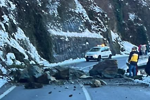Frana nelle Valli di Lanzo, strada chiusa all’improvviso: stop sulla SP197 tra Viù e il Colle San Giovanni