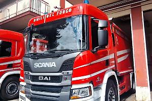 Grugliasco, furto nel distaccamento dei Vigili del Fuoco: rubato un divaricatore usato nei soccorsi