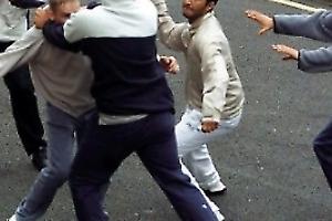 Rissa alla stazione di Ivrea, 15 giovani denunciati