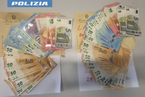 Controlli rafforzati al Fréjus, dodici arresti dall’inizio dell’anno: fermati clandestini e falsi documenti su bus e auto