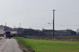 Drone danneggia la linea ferroviaria SFM1: treni interrotti tra Settimo e Rivarolo Canavese
