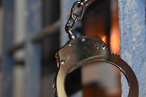 Rogo in cella a Biella: detenuto incendia il materasso, quattro agenti intossicati