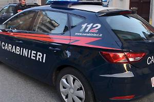 Corriere accoltellato in via Udine a Volpiano, i Carabinieri indagano per rapina