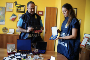 Investimenti online: scomparsi 11 milioni di euro, 57 persone offese. Ex broker verso il processo