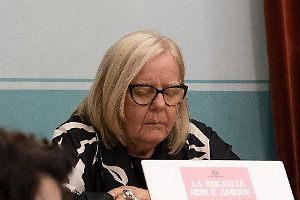 Commercio aperto la domenica? L'assessora Colosso non è più "comunista"!