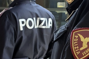 Freno d’emergenza azionato senza motivo: treno bloccato e passeggeri nel caos