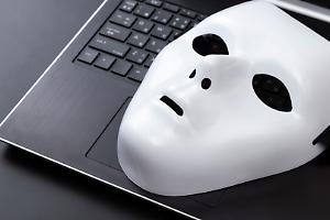 Rete di spie e dossier illegali: 94 indagati, spiati politici, imprenditori e vip