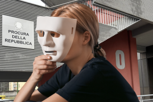 Sfregiata al volto dal suo ex, tenta di vendicarsi tagliandogli la faccia