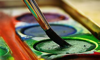 "Cambiano come Montmartre" trasforma la citt&agrave; tra performance e laboratori d'arte