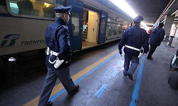 «Mamma, ho perso il treno per Torino»: 13enne spagnolo si perde in stazione