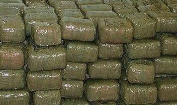 COAZZE. Droga: in auto con l'hashish, due arresti