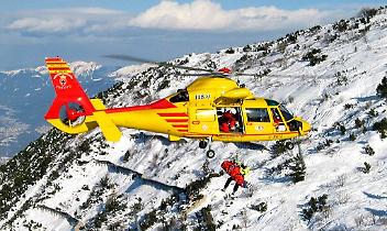 CESANA. Maltempo: neve blocca due escursionisti a 2.200mt