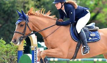 SPORT EQUESTRI. In tanti in gara al concorso nazionale Jumping Torgnon