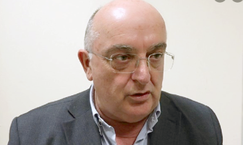 VIALFRE'. De Santi, ex candidato alla  Regione Toscana, difende Arrighi
