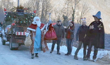 RIBORDONE. Babbo Natale arriva in frazione Verlucca