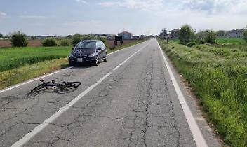 VEROLENGO. Ciclista di 65 anni investito: muore sul colpo