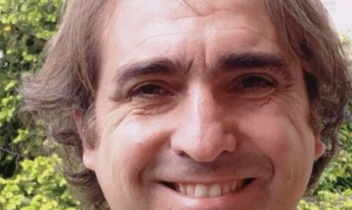 LEMIE. "Quando verranno posizionate le piastrelle per l'area camper?"