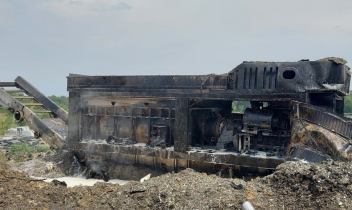 GROSSO. Un macchinario va a fuoco nella discarica