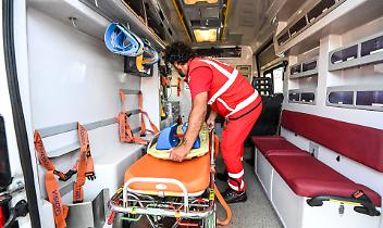 Gravissimo incidente sulla SP11: due persone estratte dalle lamiere