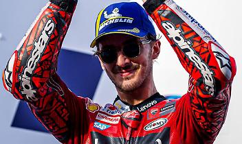 Bagnaia da bomber: pole, fuga e Sprint in tasca