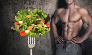 Come raggiungere la massa muscolare desiderata: nutrizione e allenamento efficaci
