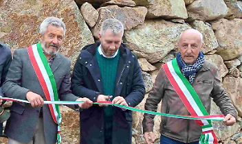 Il sindaco di Val di Chy, Michele Gedda, il vicesindaco metropolitano Jacopo Suppo, il sindaco di Vistrorio Domenico Ravetto Enri 