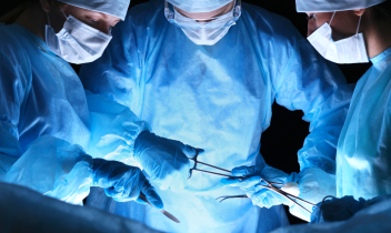 Donna operata con successo a quasi 100 anni ad Alessandria per un blocco intestinale