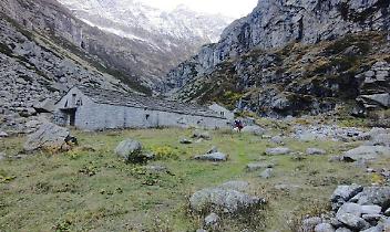 Tutti contrari alla nuova strada in montagna