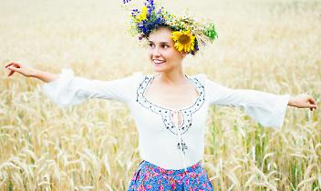 Dal raduno di auto storiche al folk piemontese: tutto pronto per Sparone 2025