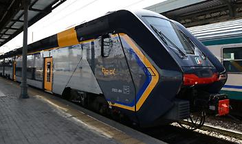Treni fantasma, stazioni fatiscenti e promesse da verificare: la Canavesana resta in ostaggio dei disservizi