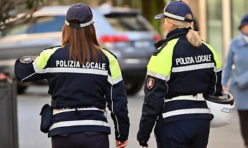 Anziano aggredito da un ubriaco, salvato dai vigili