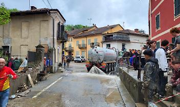 Monteu da Po sommersa dall’alluvione: raccolta fondi per ripartire