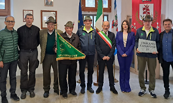 Una pietra per non dimenticare: Fiorano Canavese incide il suo ricordo al Nuraghe Chervu
