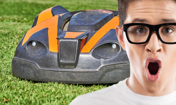 Taglia, risparmia, obbedisce: Tavagnasco manda i robot a tagliare l'erba di prato