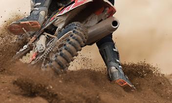 Vandalizzati i cartelli